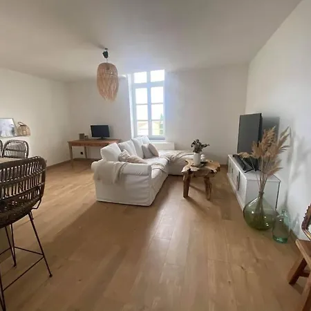 White Wood 나르본